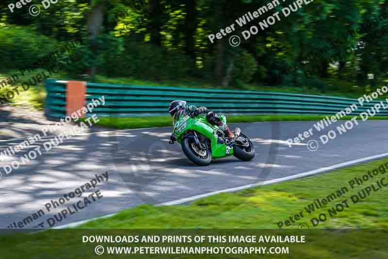 cadwell no limits trackday;cadwell park;cadwell park photographs;cadwell trackday photographs;enduro digital images;event digital images;eventdigitalimages;no limits trackdays;peter wileman photography;racing digital images;trackday digital images;trackday photos